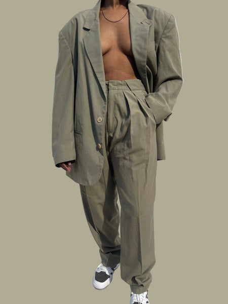 Khaki Pleated Suit (Women’s 34)