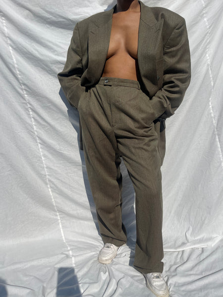 Pure Wool DB Unisex Suit (Women’s 38)