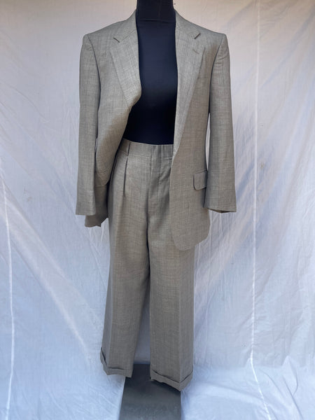 Grey Pinstriped Men’s Suit (Women’s 34)