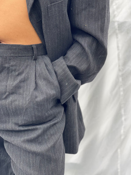 Pure Wool Unisex Suit (Women’s 36)