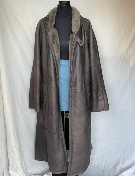 Genuine Sherpa Leather Grey Coat (40)