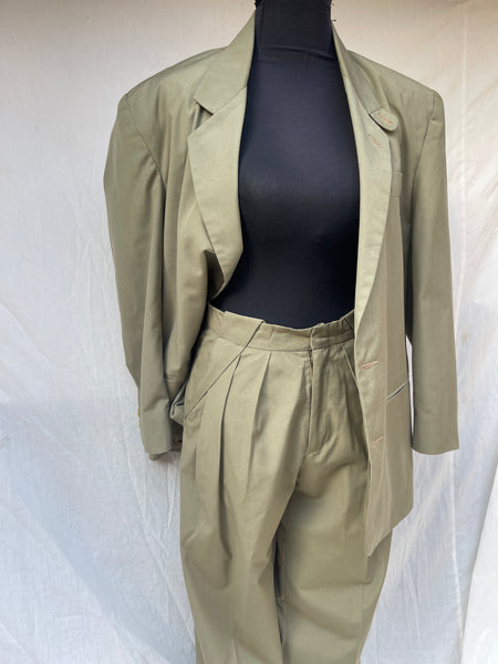Khaki Pleated Suit (Women’s 34)