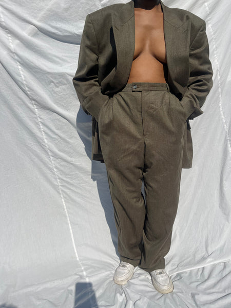 Pure Wool DB Unisex Suit (Women’s 38)