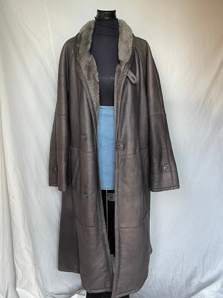 Genuine Sherpa Leather Grey Coat (40)