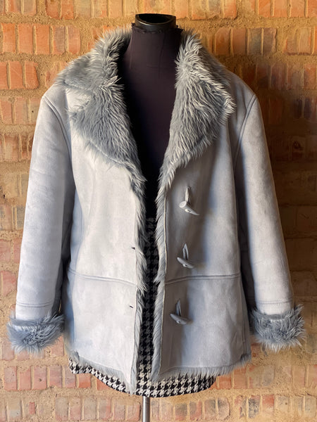Baby Blue Faux Fur Jacket (2XL)
