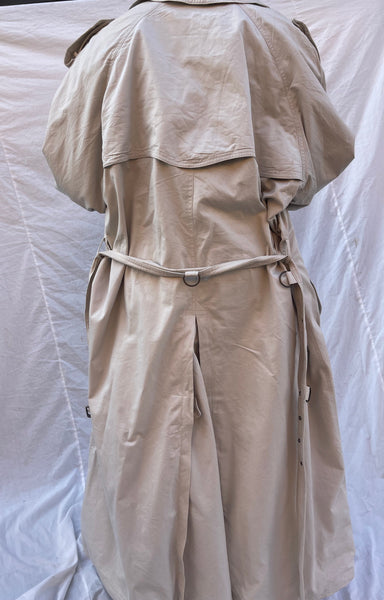 Hugo Boss Trench Coat (44)